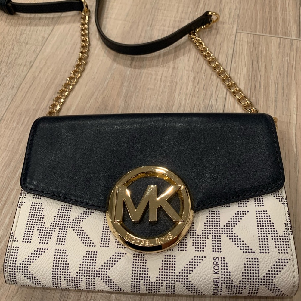 Michael Kors Leather Crossbody Bag